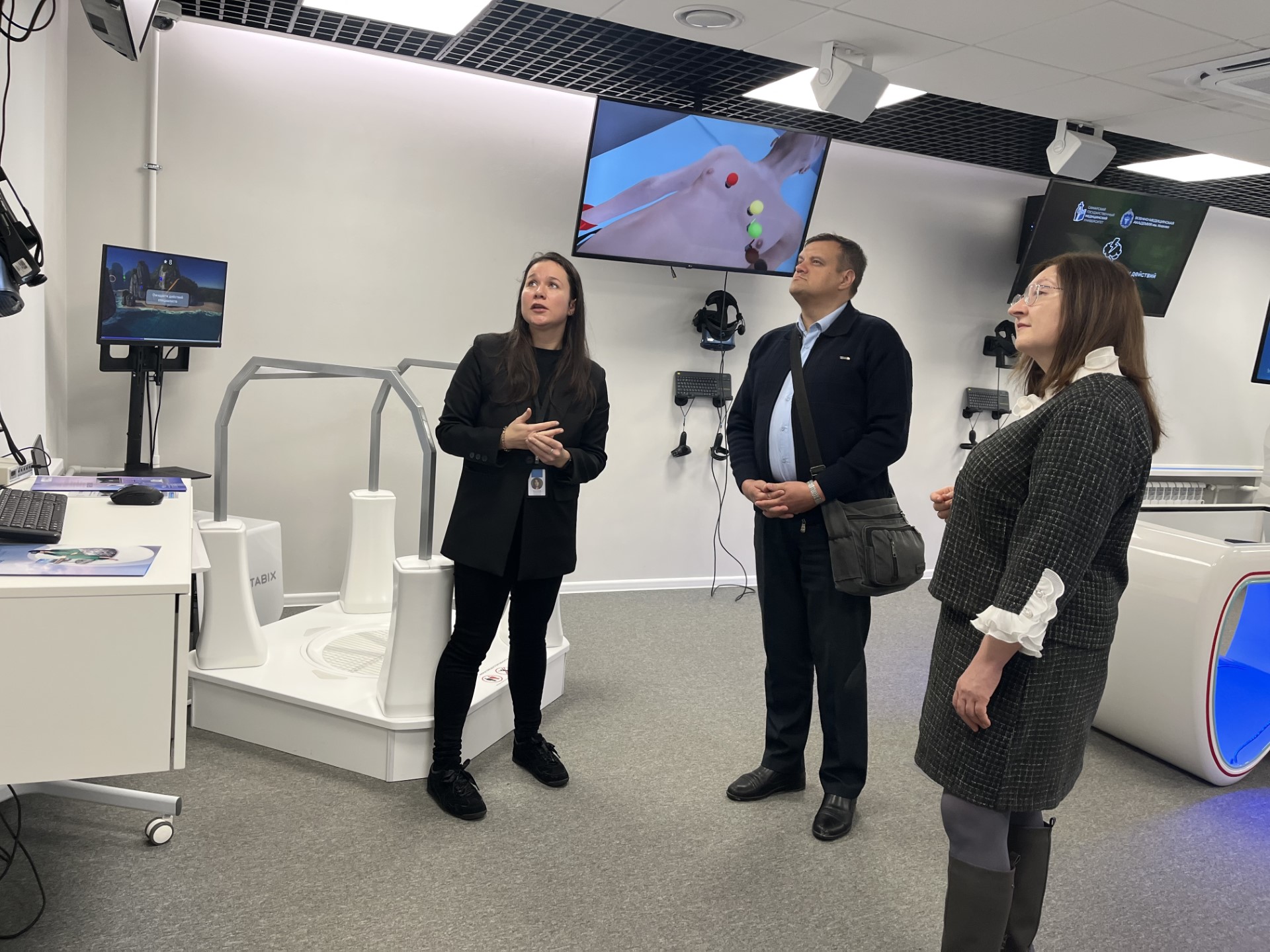 ИИР СамГМУ посетил представитель Российского химико-технологического университета имени Д.И. Менделеева