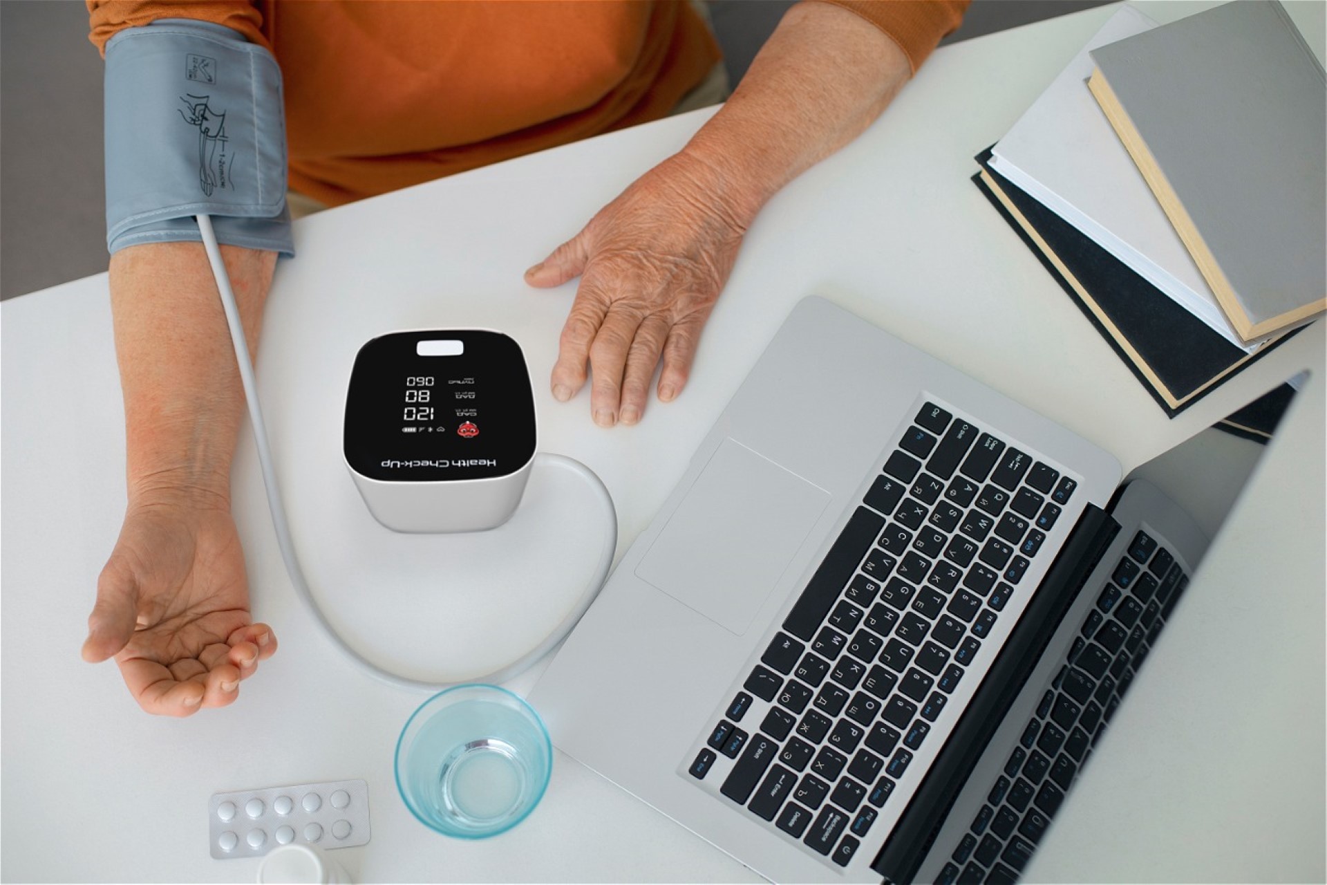 ИИР СамГМУ получил сертификат «Сделано в России» на цифровой тонометр