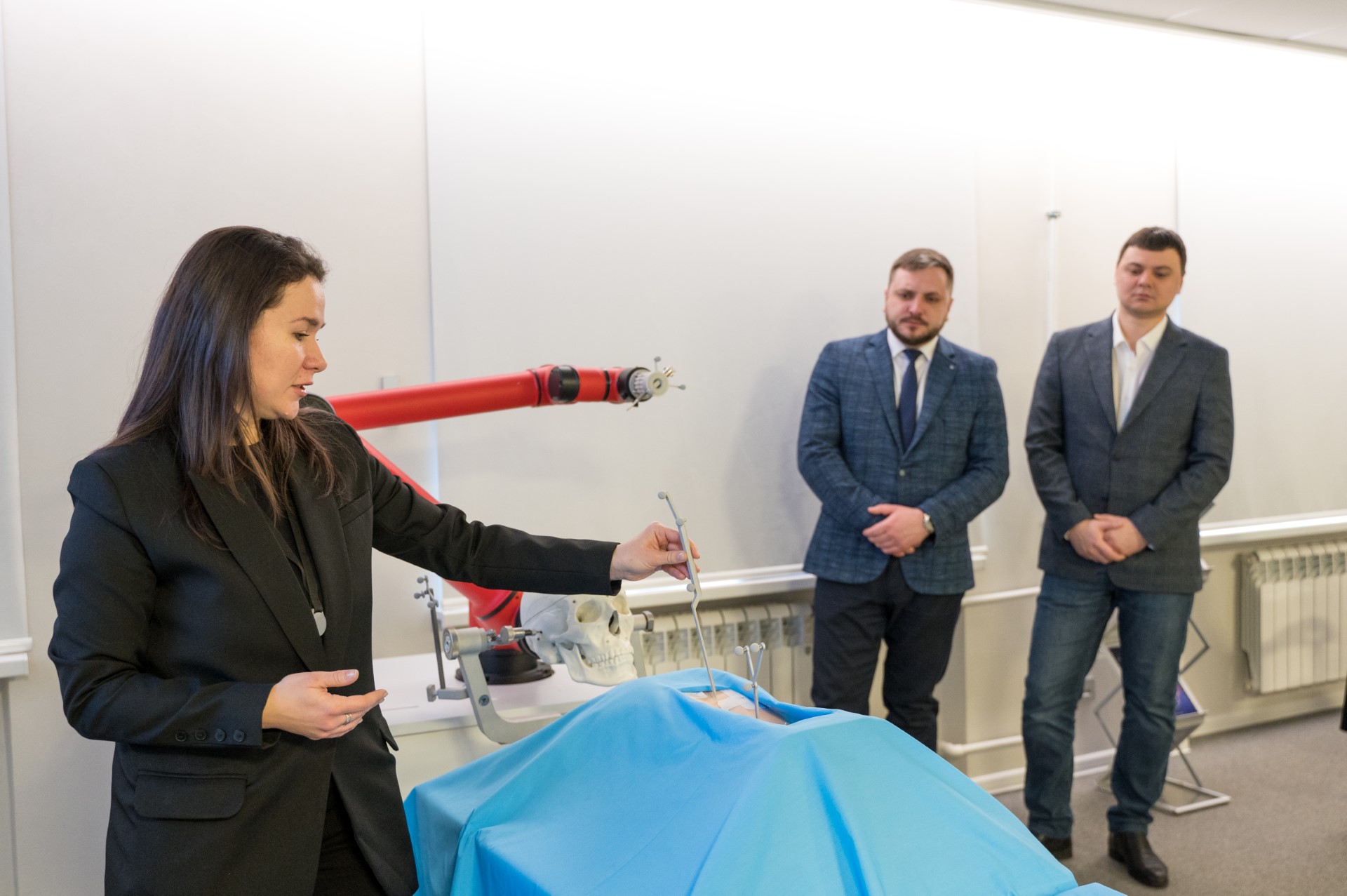 Оборудование ИИР СамГМУ представили участникам Школы главного врача в СамГМУ