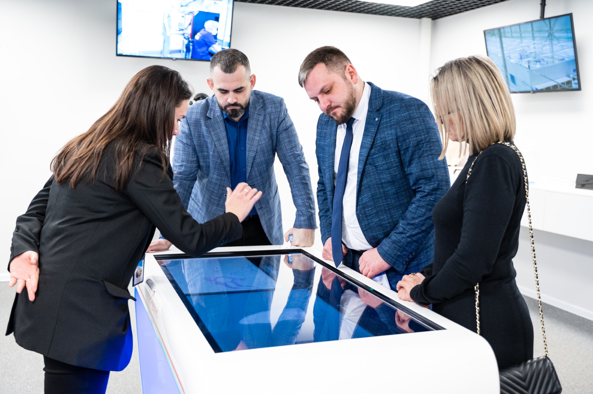 Оборудование ИИР СамГМУ представили участникам Школы главного врача в СамГМУ