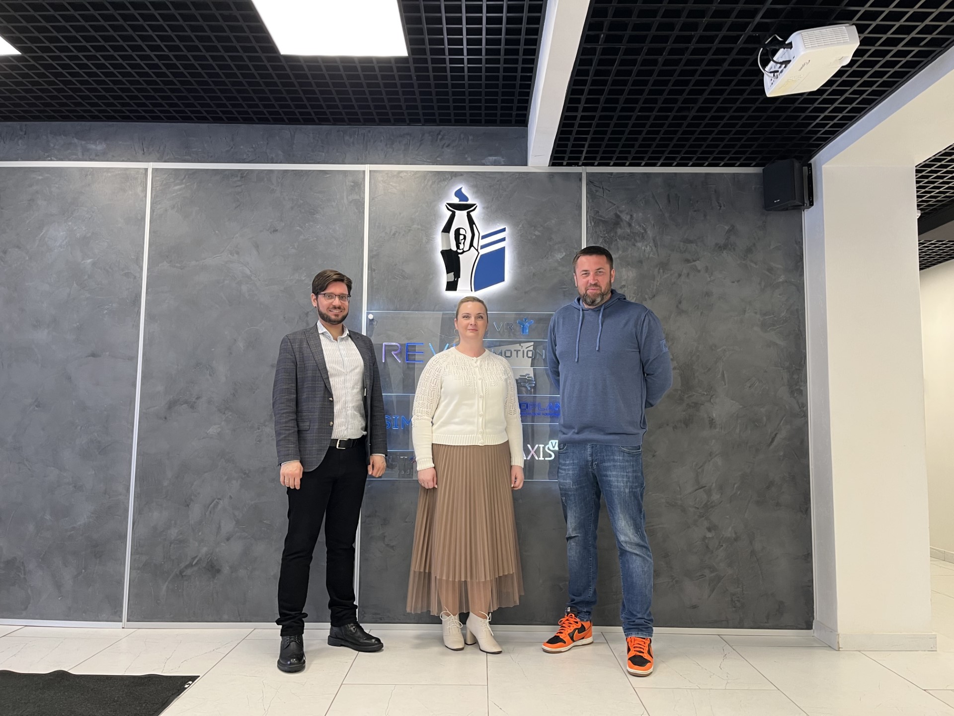 Заместитель председателя Правительства Ульяновской области ознакомилась с оборудованием ИИР СамГМУ