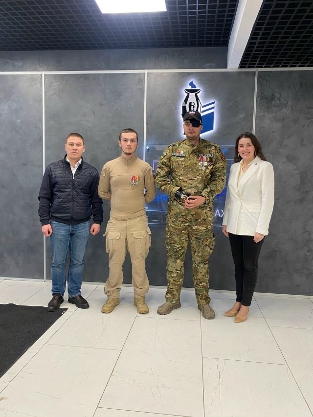 Руководитель отделения Ассоциации ветеранов СВО Промышленного района Самары ознакомился с оборудованием ИИР СамГМУ