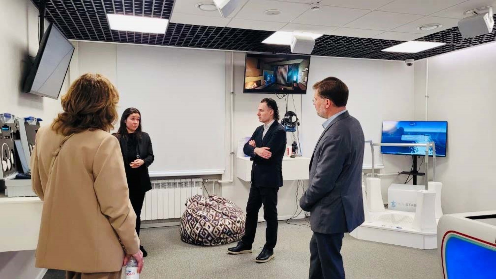 ИИР СамГМУ посетили представители группы компаний Neiry и компании «Аксонлаб»