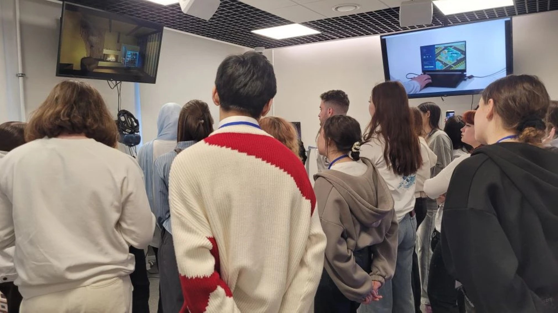 ИИР СамГМУ посетили участники Международного медицинского карьерного форума «Труд крут»