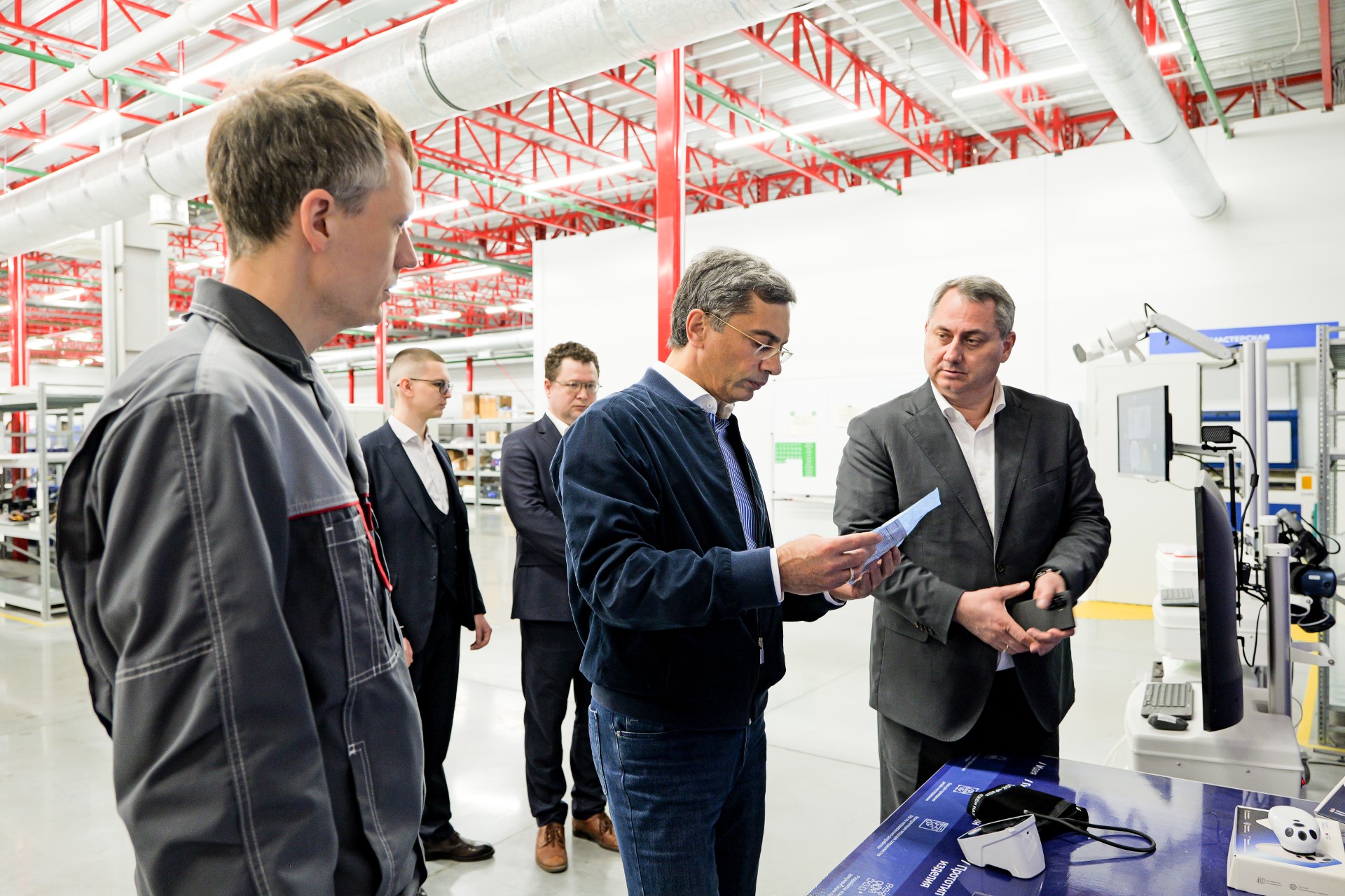 ЦСП ИИР СамГМУ посетил председатель комитета Госдумы по промышленности и торговле ЦСП ИИР СамГМУ посетил председатель комитета Госдумы по промышленности и торговле