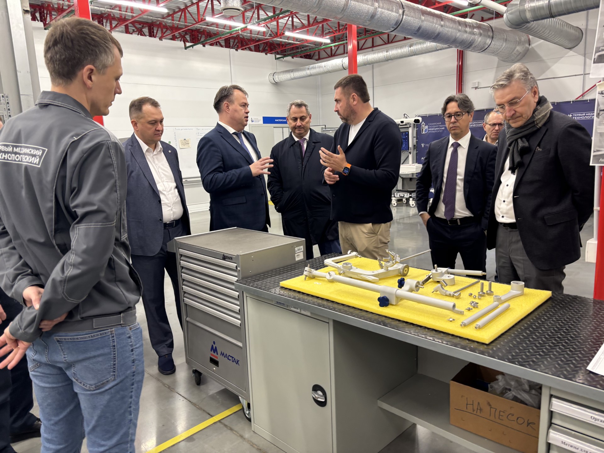 Площадки ИИР СамГМУ посетила делегация из Республики Татарстан